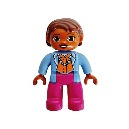 lego duplo figur frau mama mutter neu 47394pb190a pink beere jacke hellblau braun latina perlenkette bluse orange augen rund
